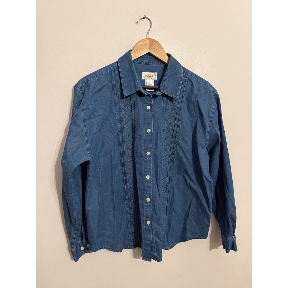 Talbots Vintage Women's Blue Denim Button Down Shirt Floral Embroidery Size LP